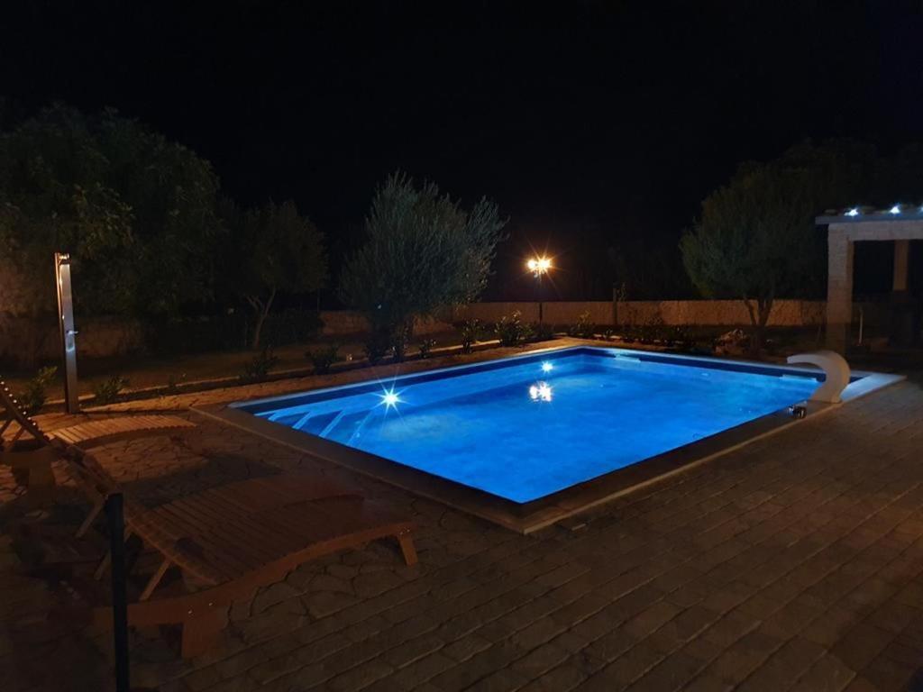 Villa Pag Dubrava Relax With Pool Bosana Exterior photo